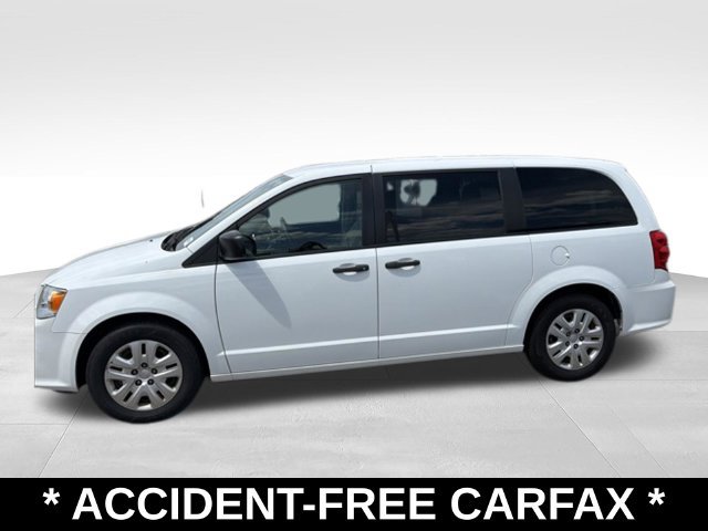 Used 2019 Dodge Grand Caravan SE FWD image 2
