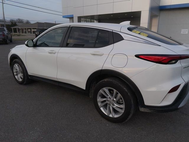 Used 2024 Buick Envista Preferred w/ Convenience I Package image 16