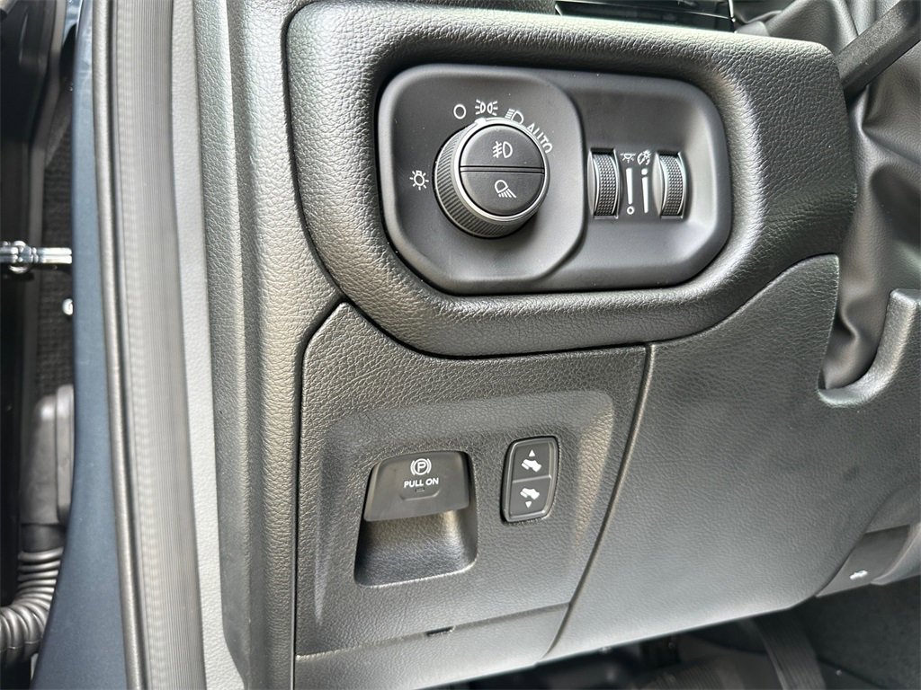 New 2026 RAM 1500 Laramie w/ Night Edition image 31