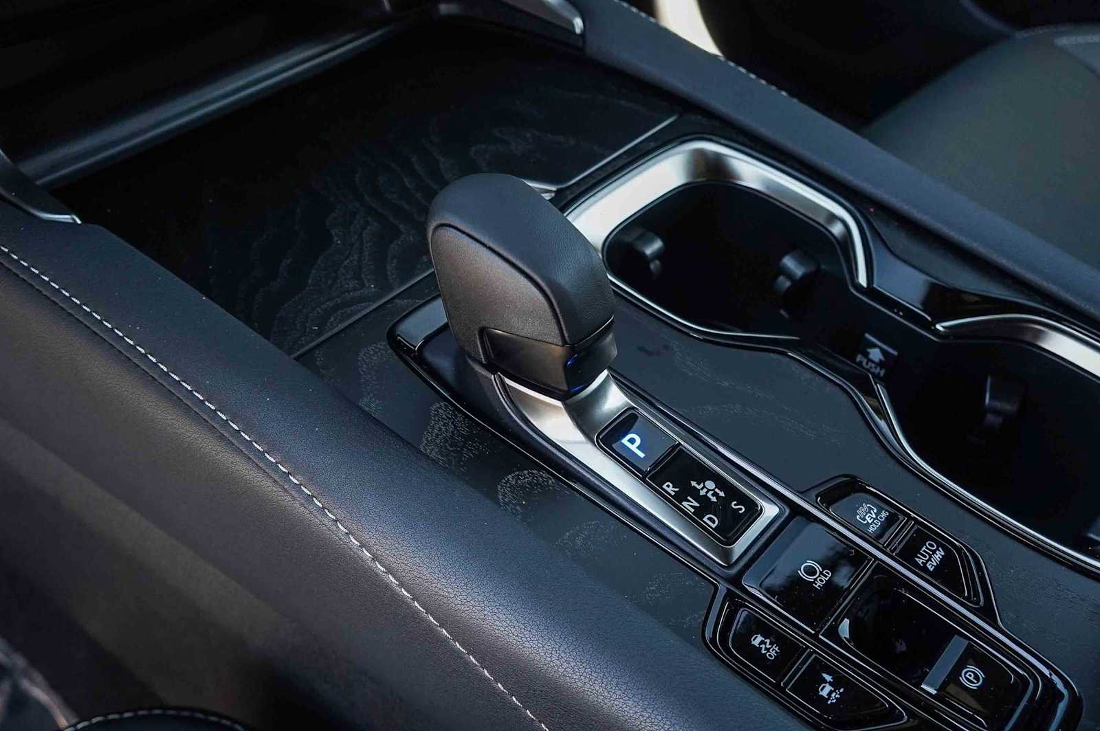 New 2026 Lexus RX 450h AWD image 22