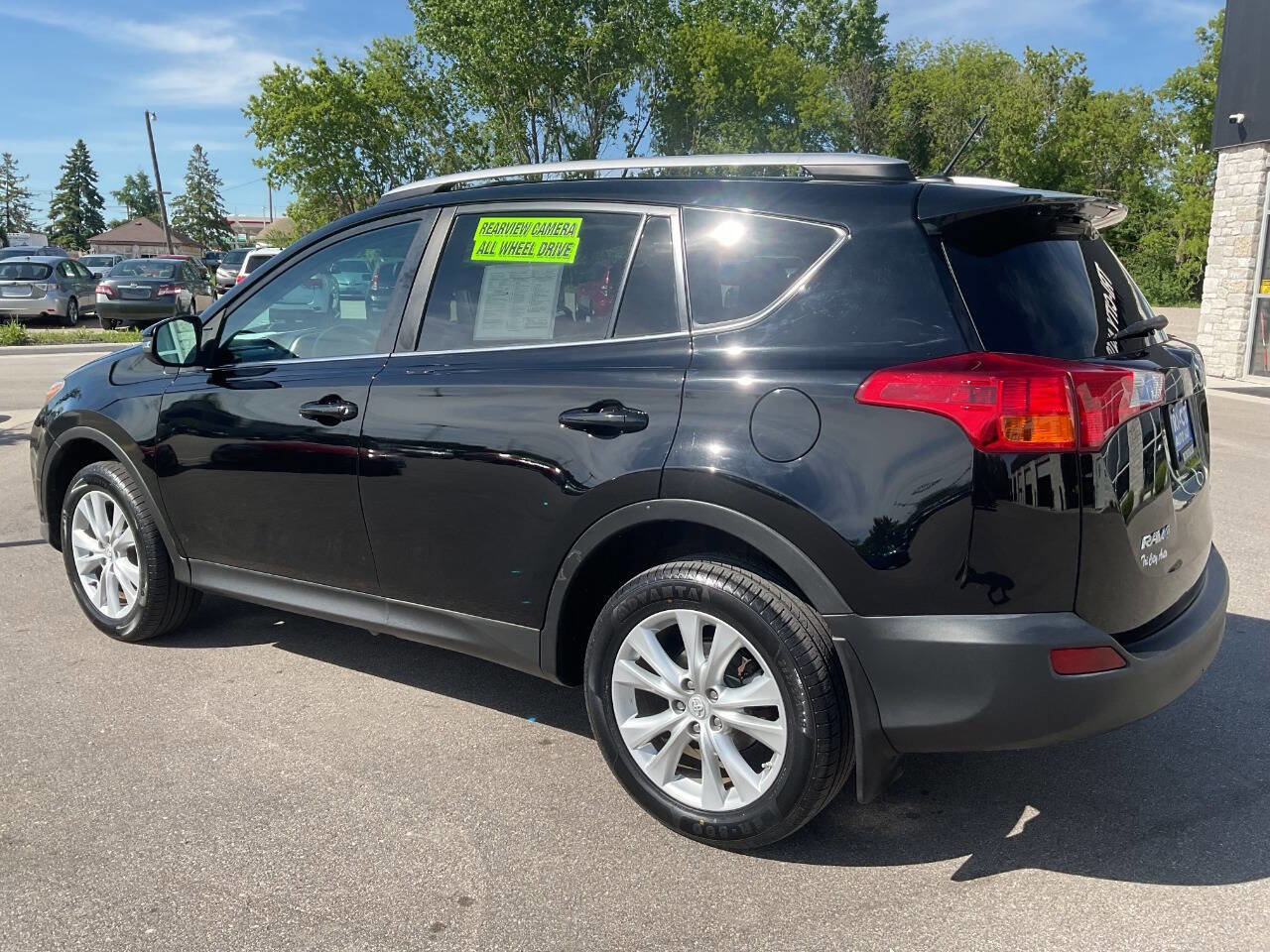 Used 2014 Toyota RAV4 Limited AWD/4WD image 4