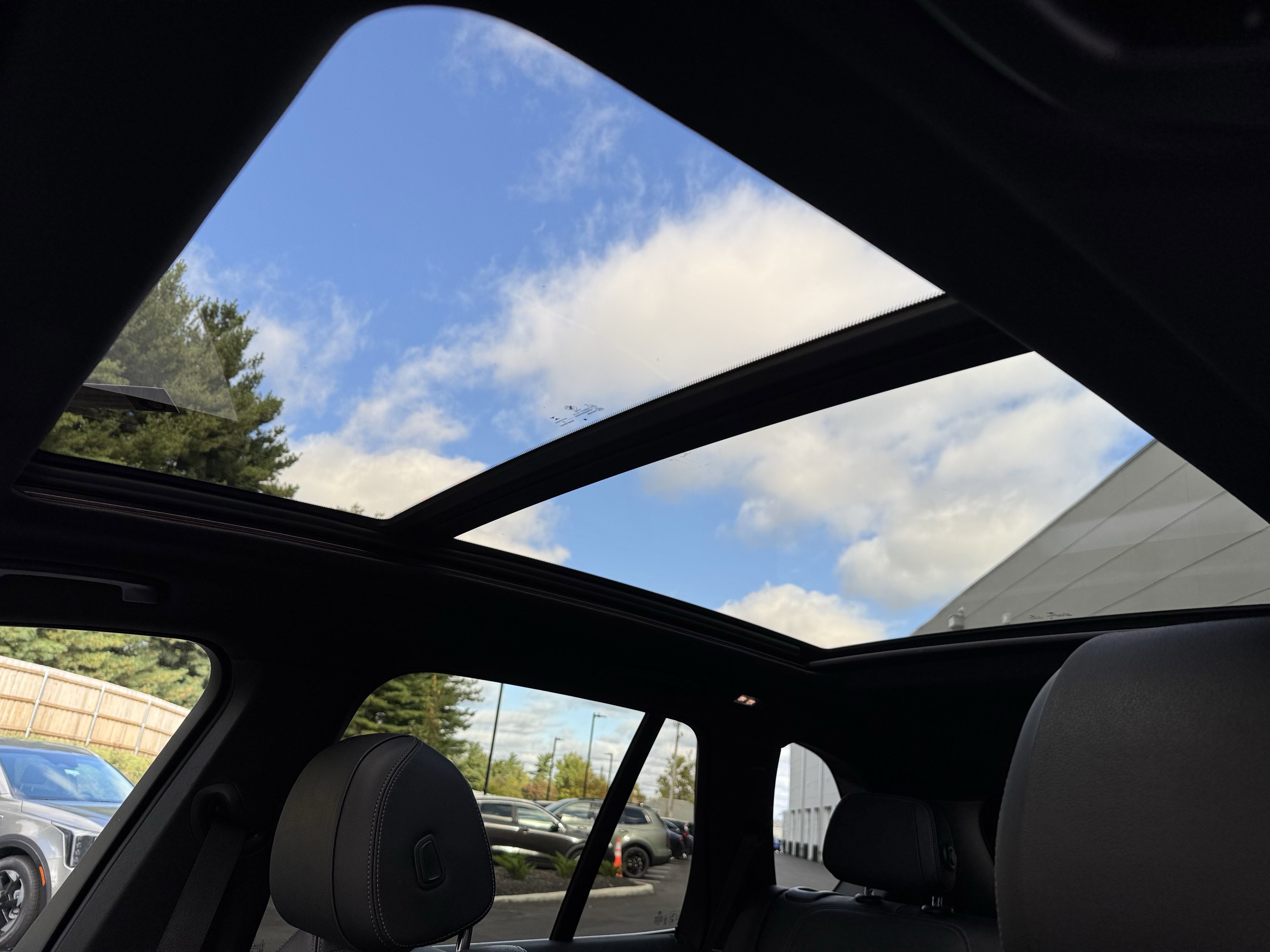 Used 2019 BMW X5 xDrive40i w/ Premium Package 2 image 16