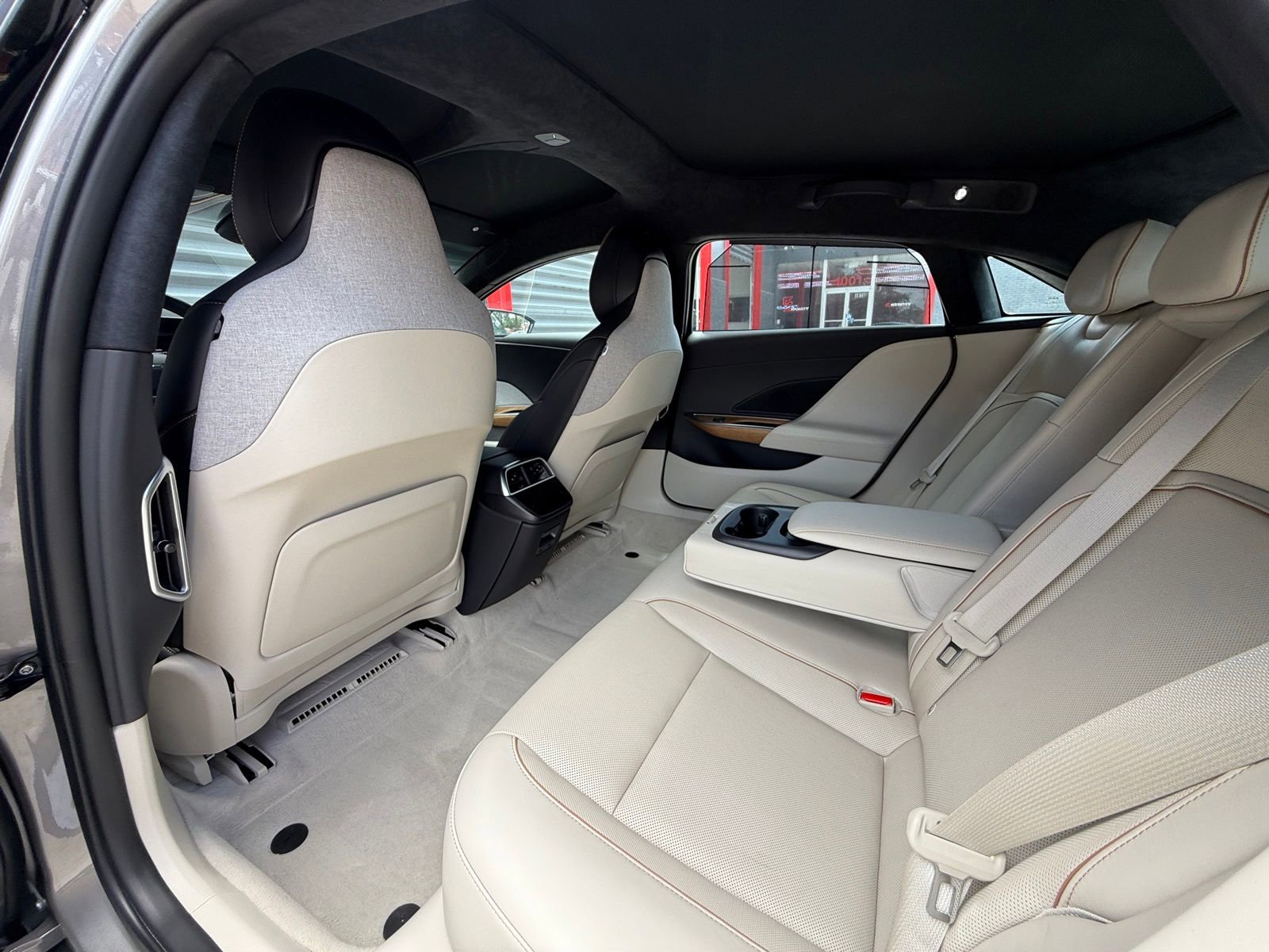 Used 2023 Lucid Air Touring AWD/4WD image 20