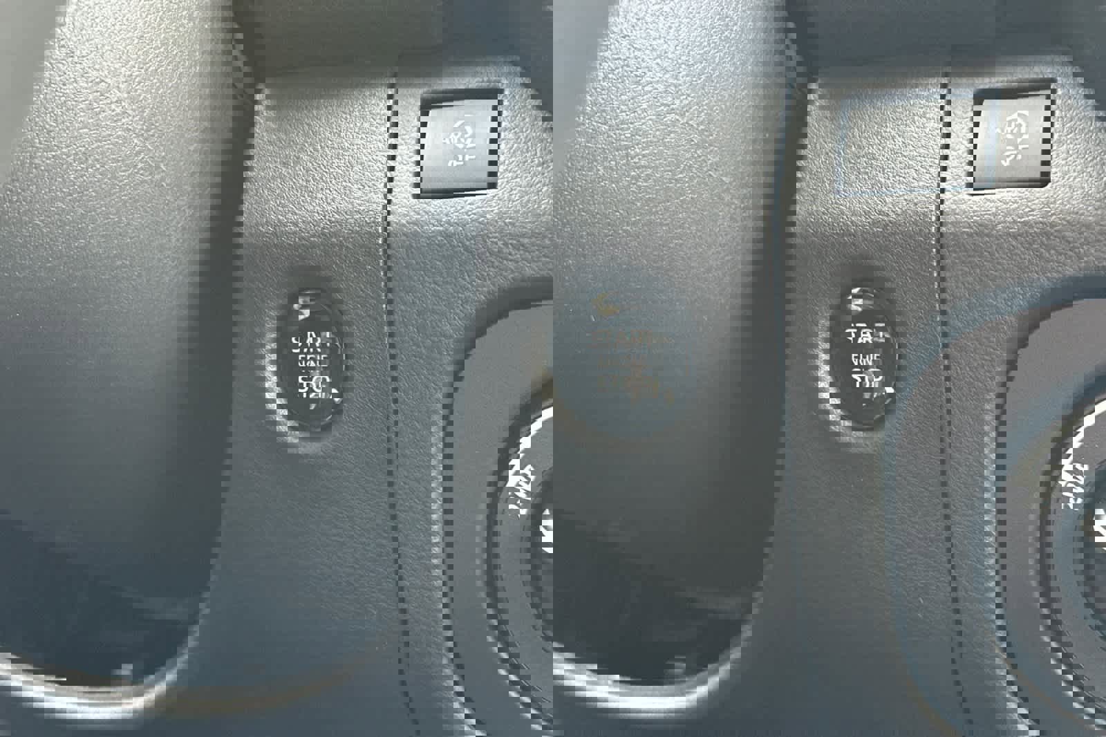 New 2026 Nissan Frontier SV w/ All-Weather Content Package image 21