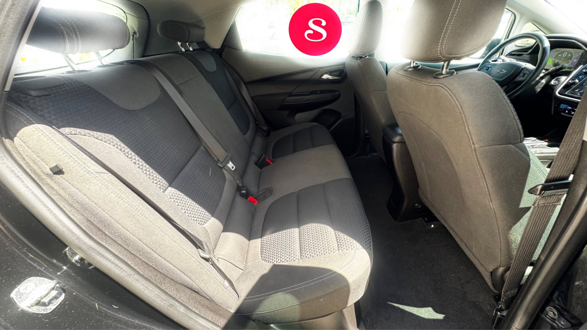 Used 2022 Chevrolet Bolt LT FWD image 19