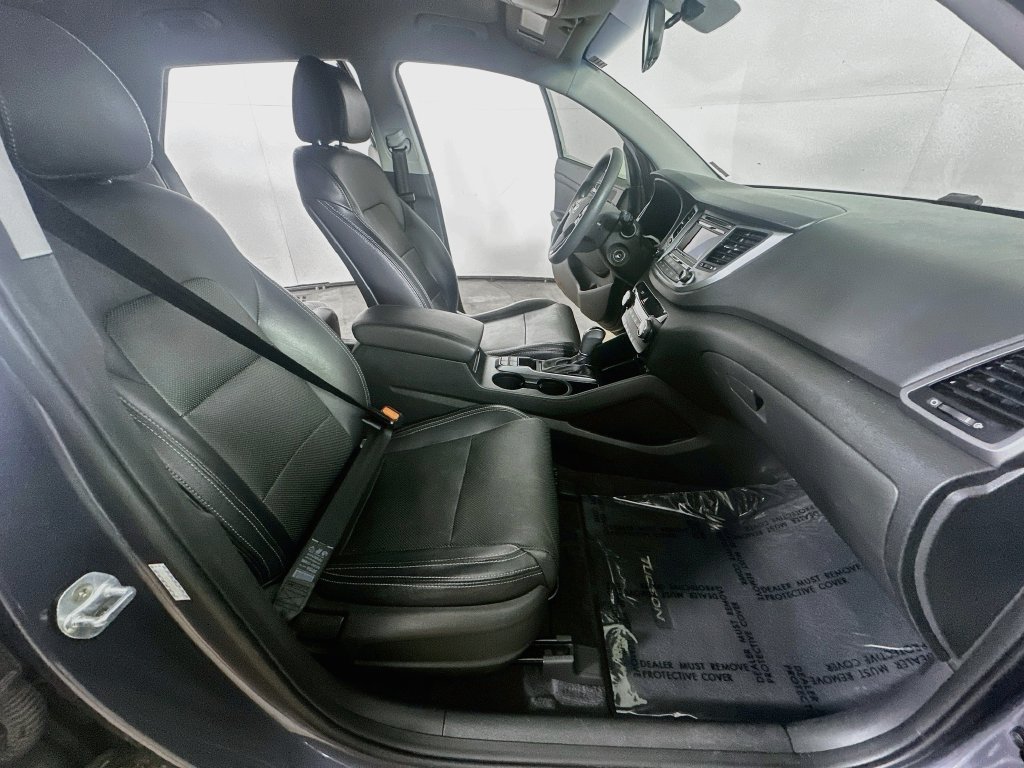 Used 2017 Hyundai Tucson SE w/ SE Popular Package 02 FWD image 14