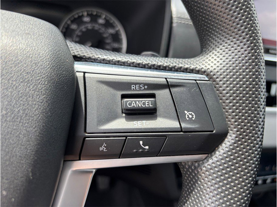 Used 2022 Mitsubishi Outlander ES image 22