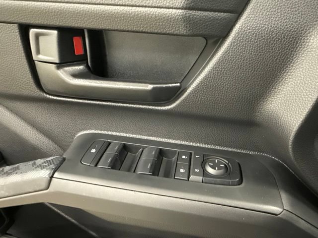 Used 2025 Toyota Tacoma SR AWD/4WD image 29