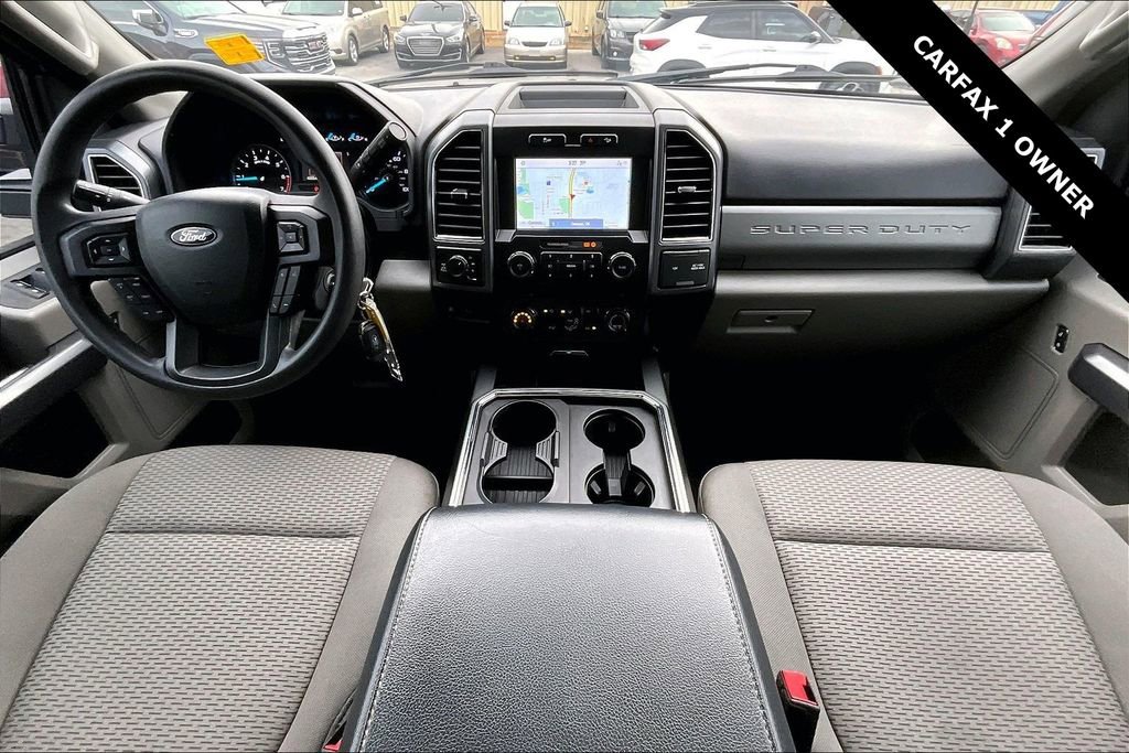 Used 2022 Ford F250 XLT w/ Black Appearance Package image 8