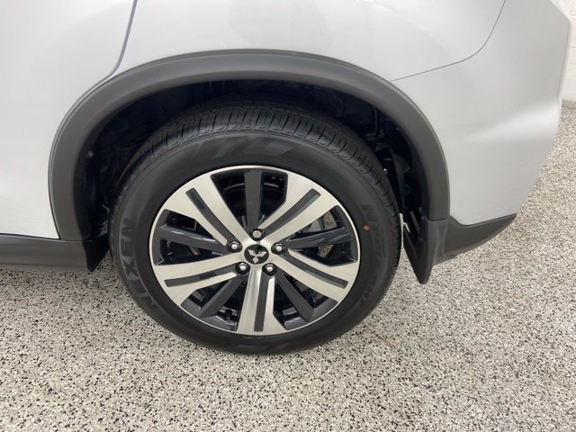 New 2027 Mitsubishi Outlander Sport ES AWD/4WD image 7