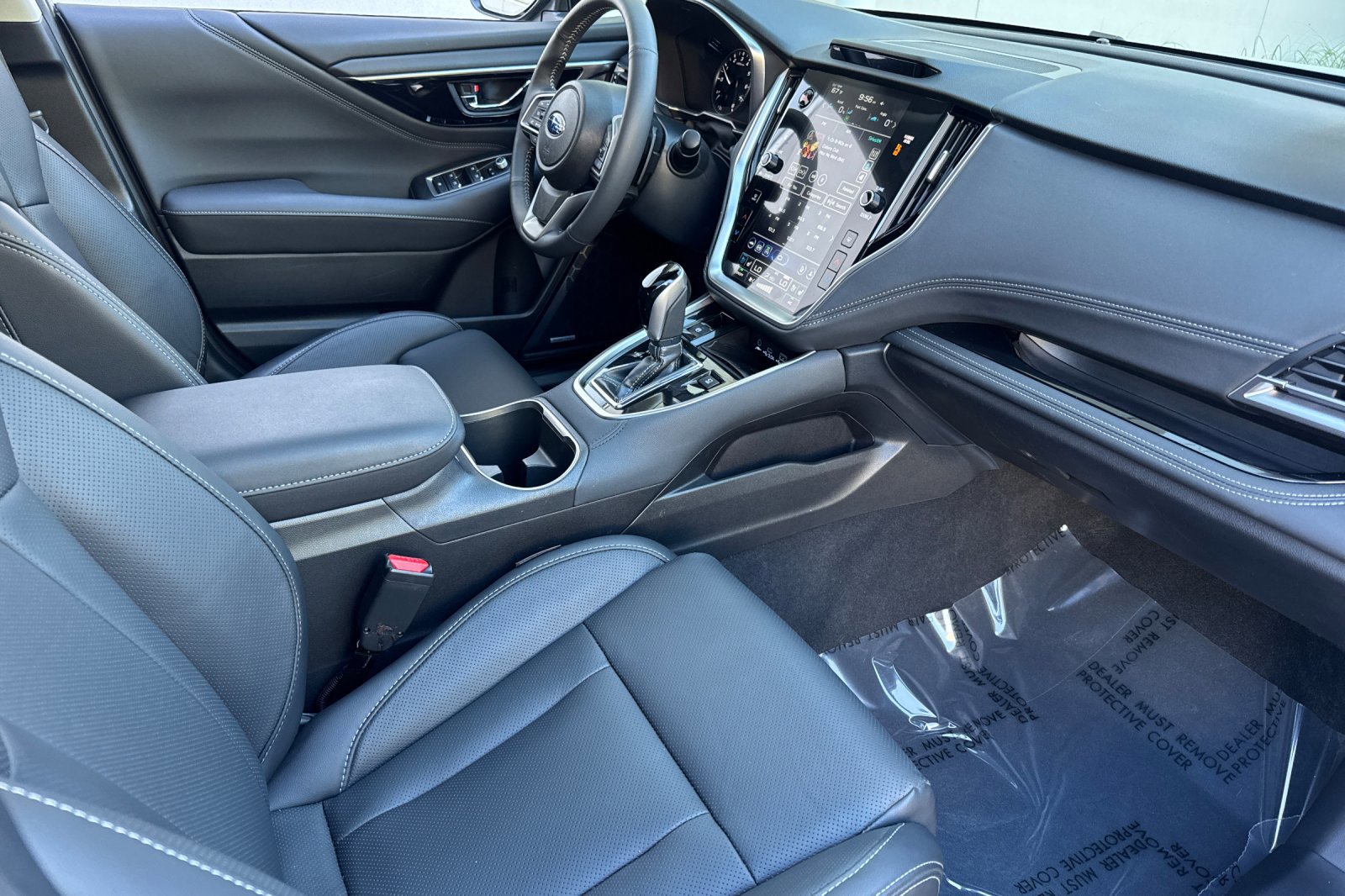 Used 2025 Subaru Outback Touring w/ Popular Package #2 image 33