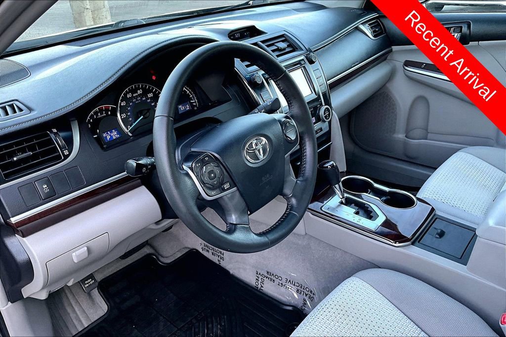 Used 2012 Toyota Camry XLE FWD image 17