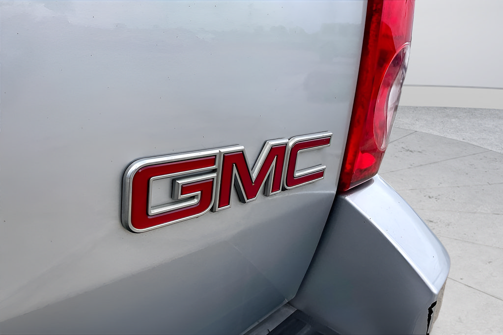 Used 2012 GMC Yukon SLT RWD image 32