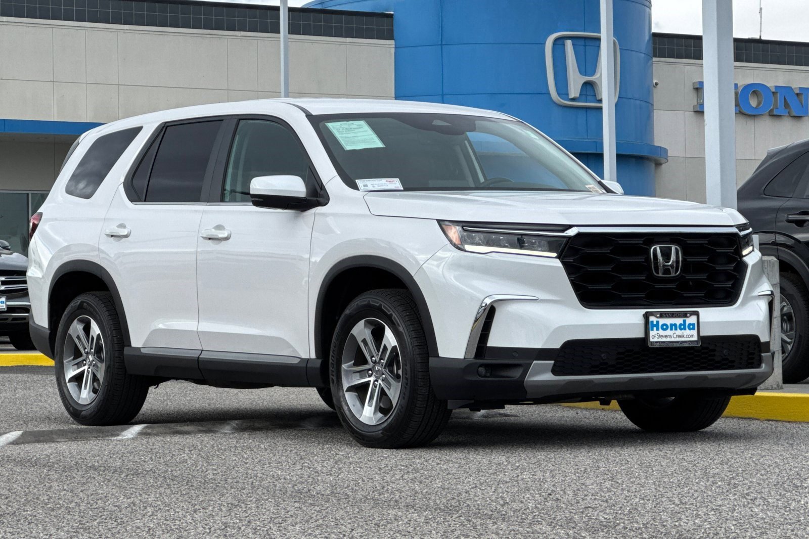 Used 2023 Honda Pilot EX-L image 7