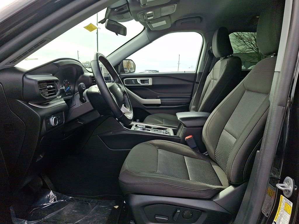 Certified 2022 Ford Explorer XLT image 14