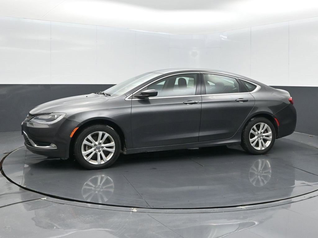 Used 2015 Chrysler 200 Limited w/ Convenience Group image 10