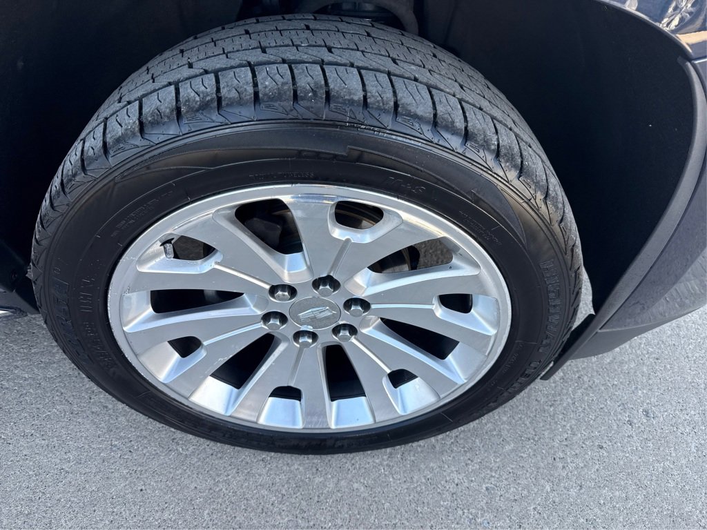 Used 2019 Cadillac Escalade Luxury image 17