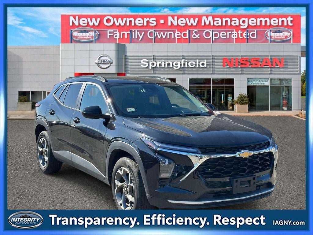 Used 2025 Chevrolet Trax LT w/ LT Convenience Package