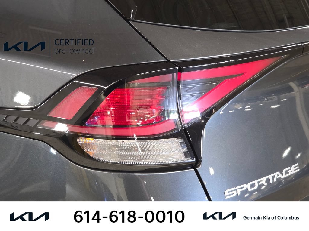 Certified 2024 Kia Sportage EX w/ EX Premium Package AWD/4WD image 15