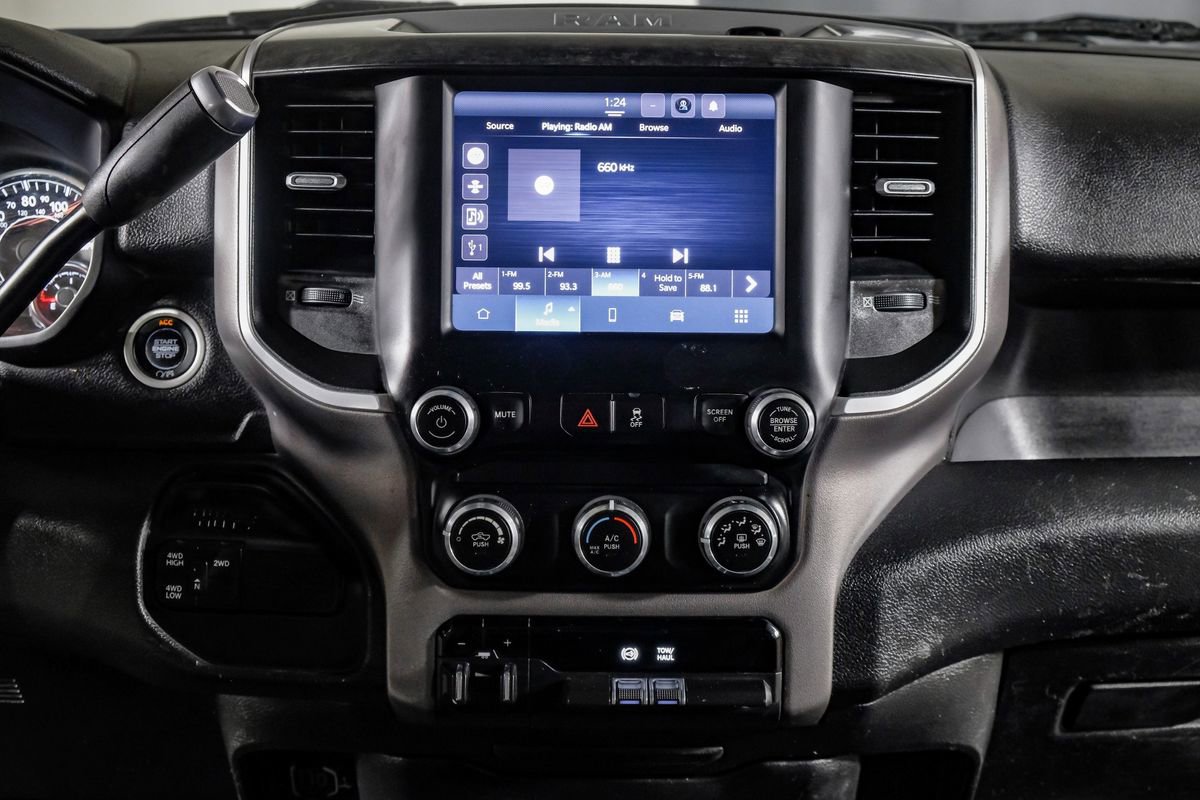 Used 2022 RAM 2500 Big Horn AWD/4WD image 24