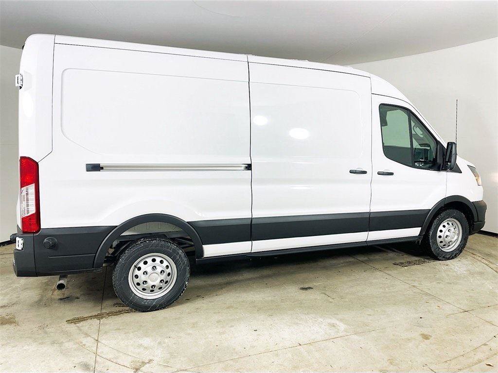 New 2026 Ford Transit 250 148 Medium Roof Extended AWD image 4
