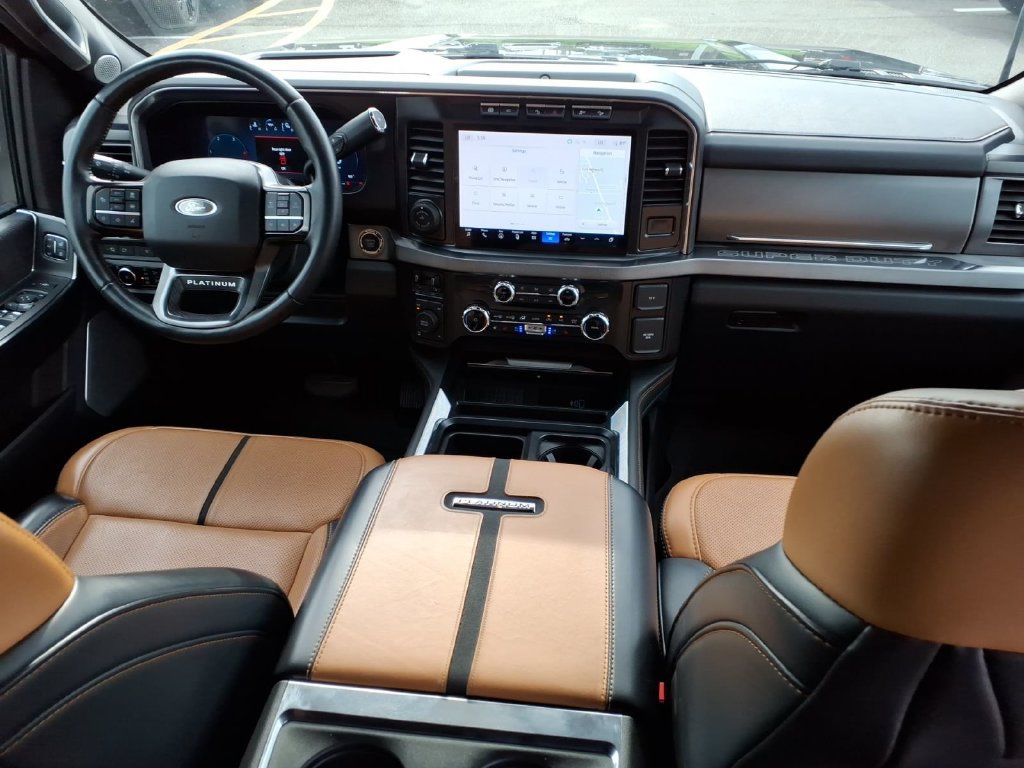 Used 2024 Ford F250 Platinum AWD/4WD image 18