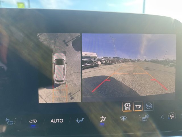 New 2026 Chevrolet Equinox EV LT image 24