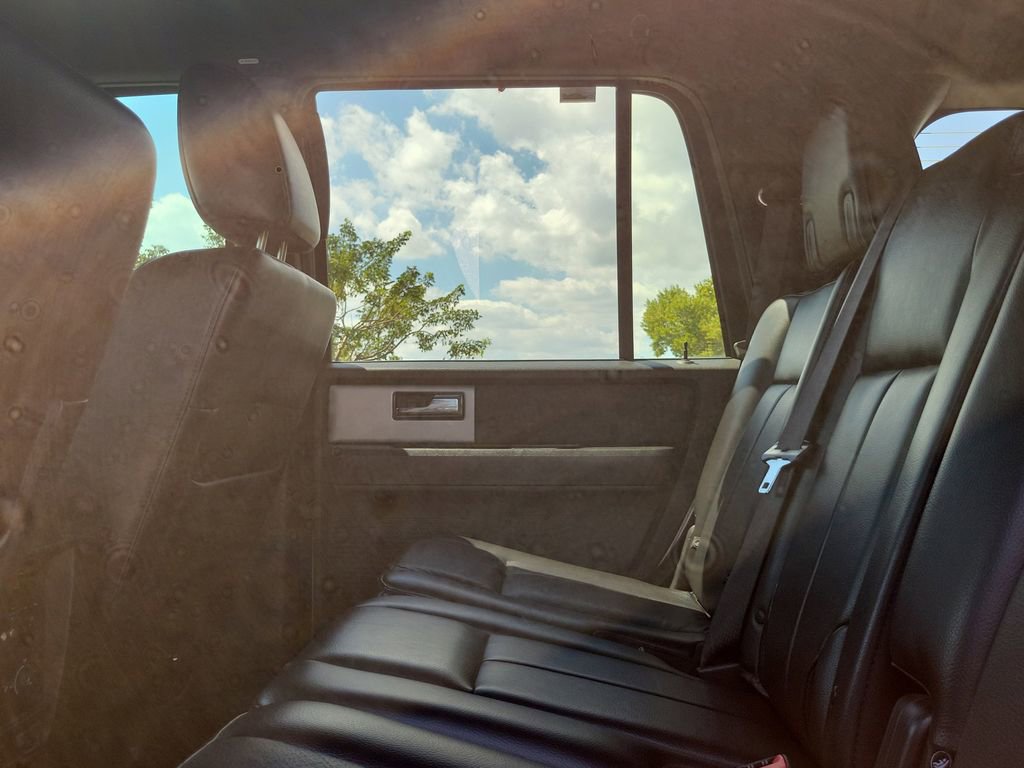 Used 2012 Ford Expedition Limited image 12