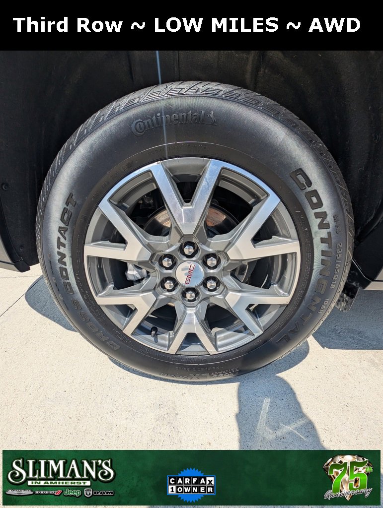 Used 2023 GMC Acadia SLE image 41