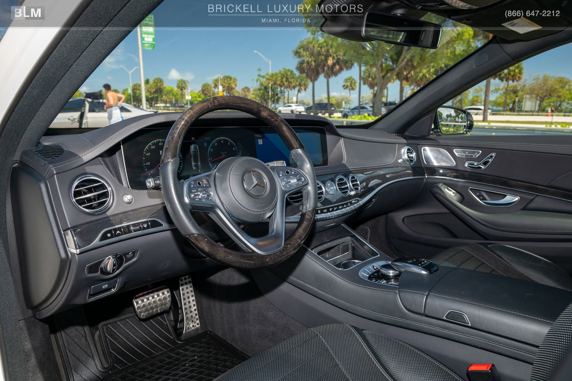 Used 2020 Mercedes-Benz S 560 4MATIC Sedan image 5