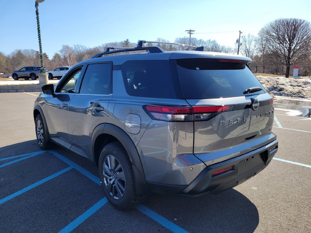 New 2026 Nissan Pathfinder SV AWD/4WD image 8