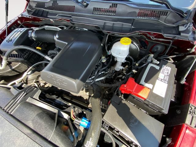 Used 2024 RAM 1500 Classic SLT AWD/4WD image 30
