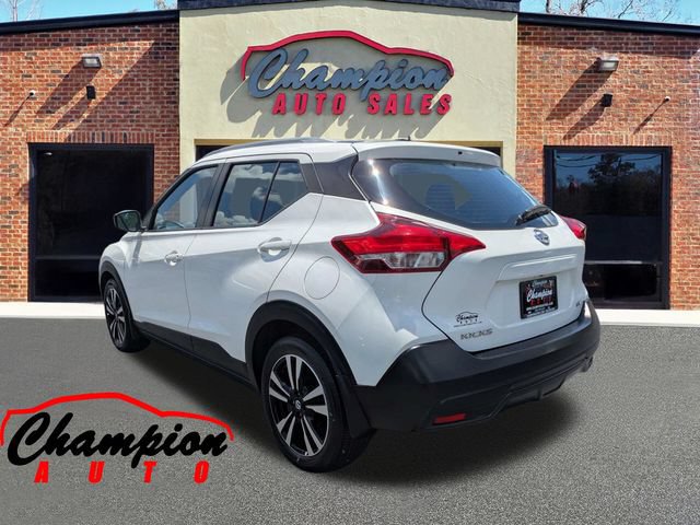 Used 2019 Nissan Kicks SV FWD image 7