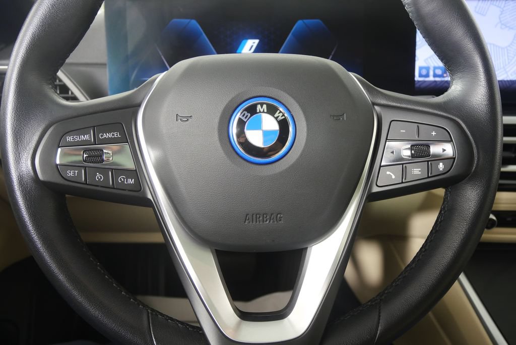 Certified 2023 BMW i4 eDrive35 RWD image 18