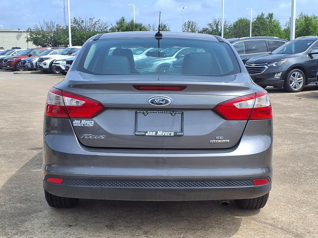 Used 2013 Ford Focus SE FWD image 8