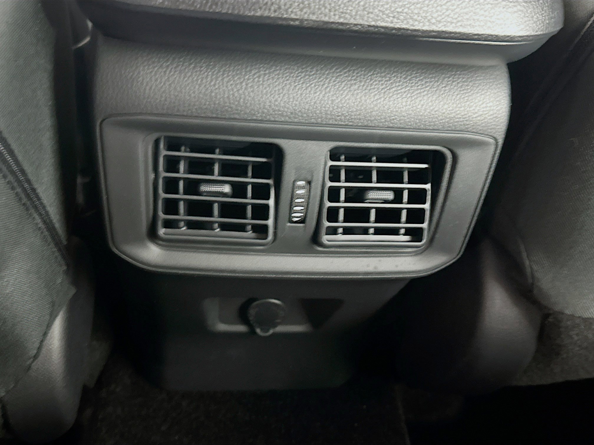 Used 2025 Toyota RAV4 LE image 26