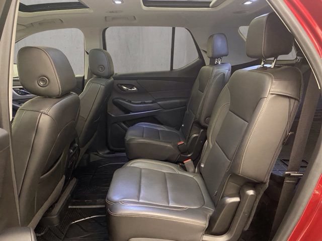 Used 2020 Chevrolet Traverse LT w/ LT Premium Package AWD/4WD image 9