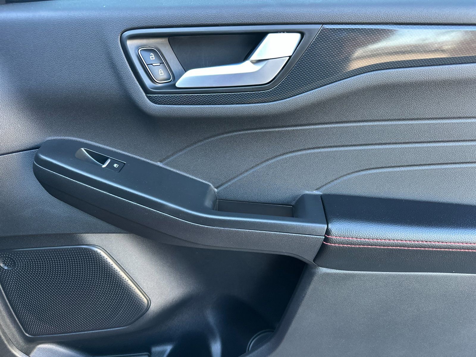 Used 2024 Ford Escape ST-Line w/ Tech Pack #1 image 20