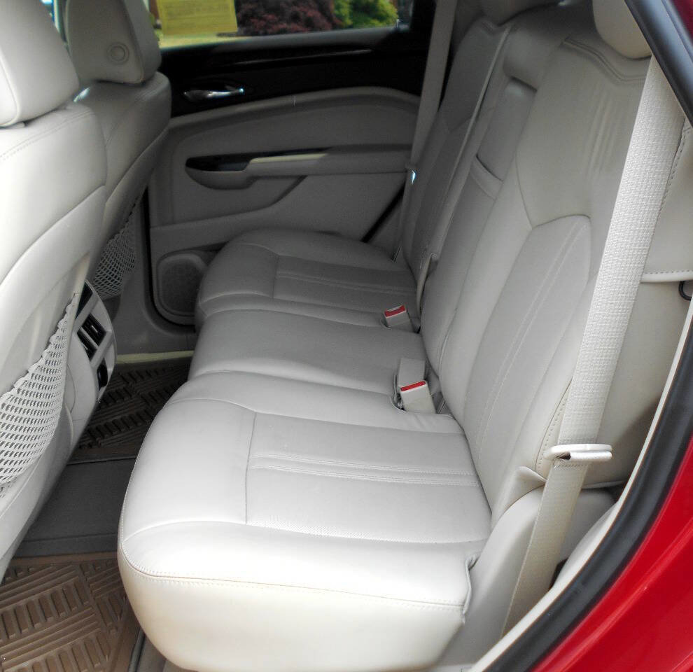 Used 2016 Cadillac SRX Luxury AWD/4WD image 18