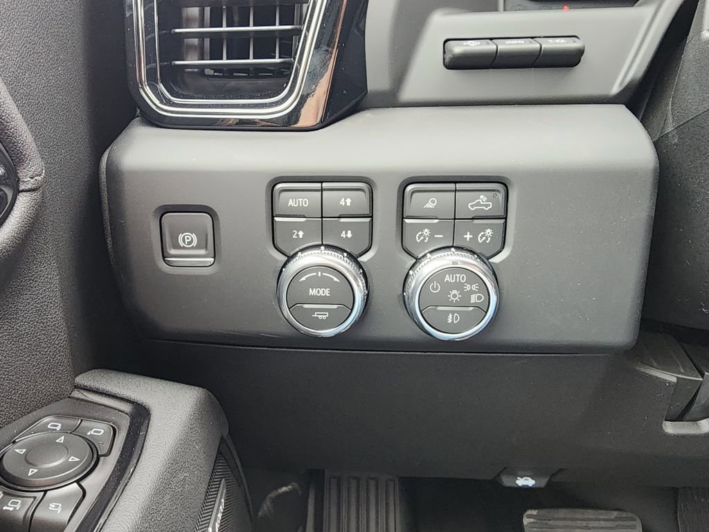 New 2026 GMC Sierra 2500 AT4 w/ AT4 Premium Plus Package AWD/4WD image 22