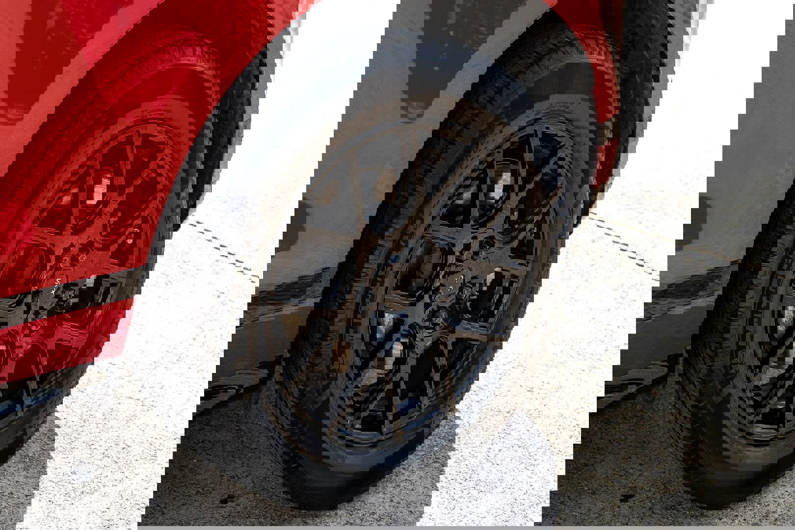 Used 2021 Land Rover Range Rover Evoque R-Dynamic S image 50