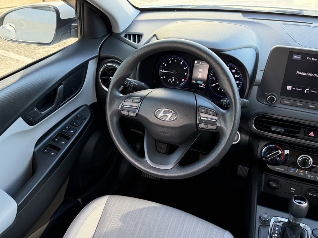 Used 2023 Hyundai Kona SEL FWD image 15
