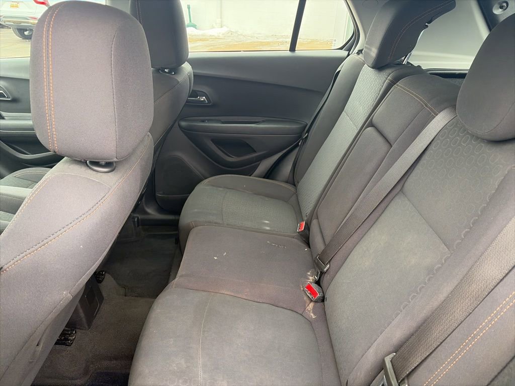 Used 2020 Chevrolet Trax LS image 11