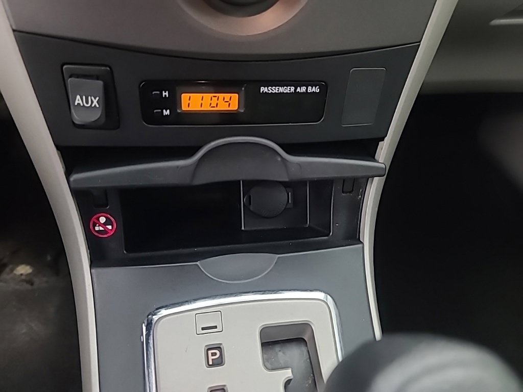 Used 2010 Toyota Corolla LE FWD image 25