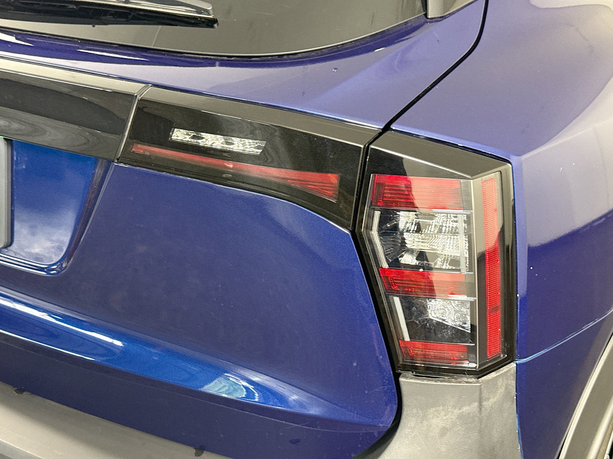 Used 2025 Nissan Kicks SV image 34