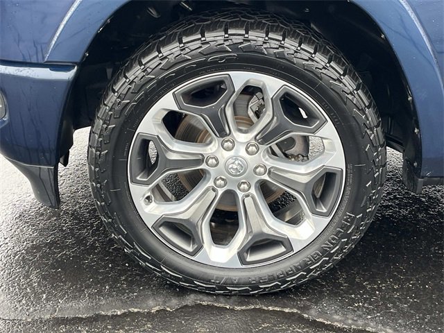 Used 2019 RAM 1500 Limited image 11