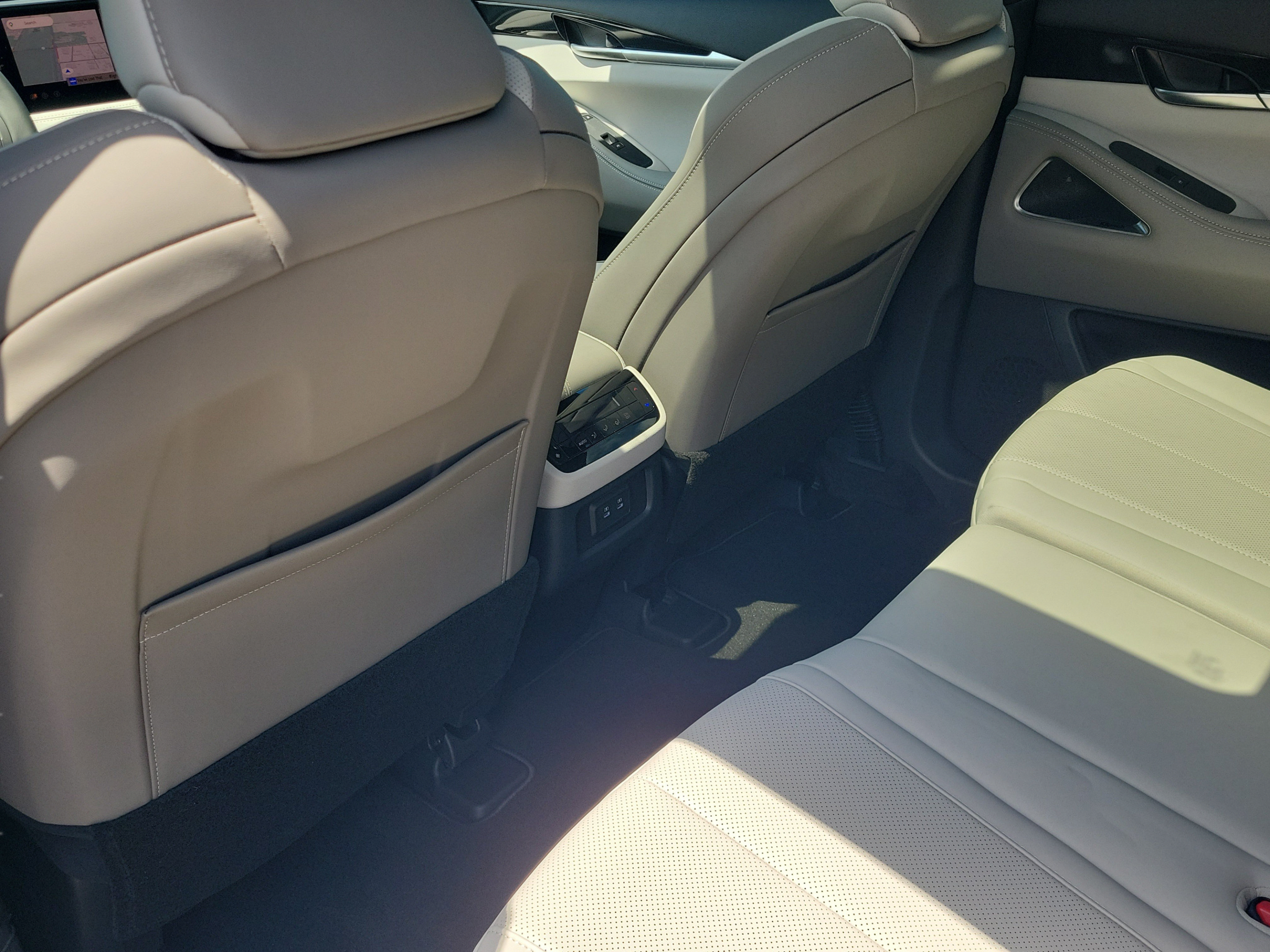 New 2027 INFINITI QX65 Sport w/ Cargo Package AWD/4WD image 25