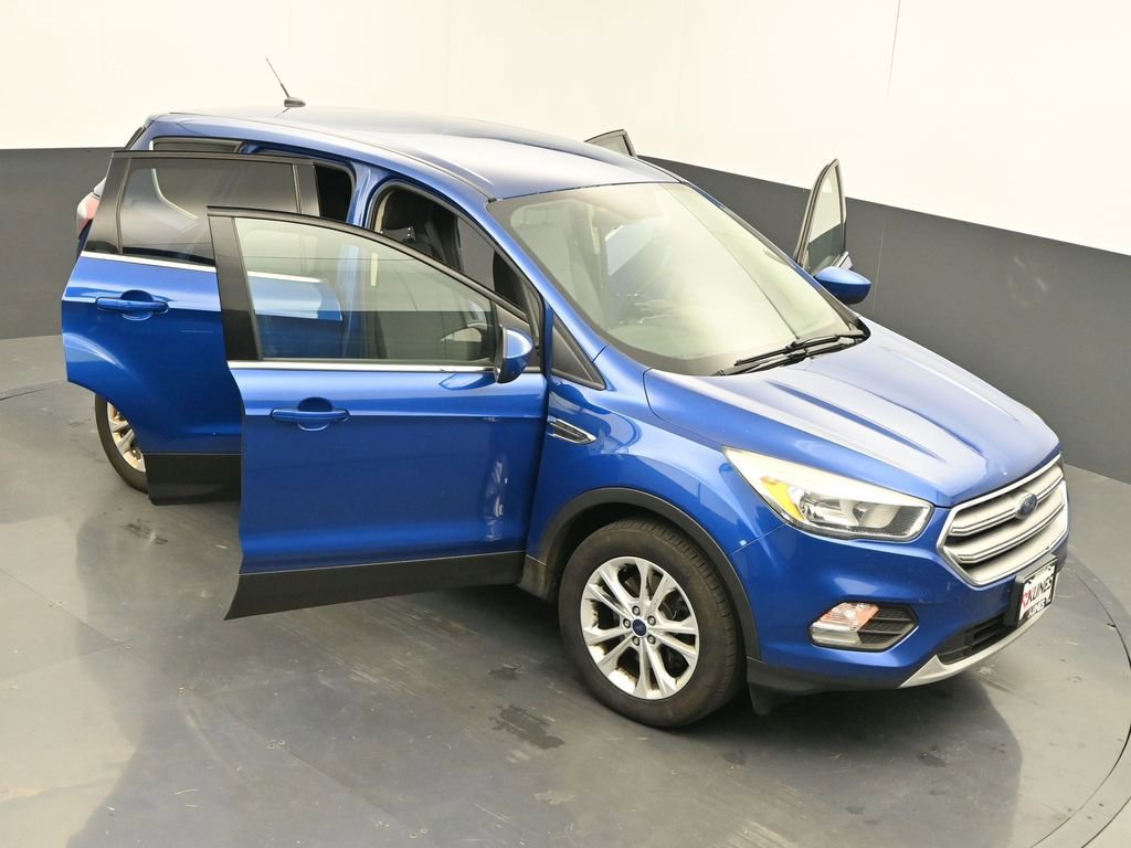 Used 2017 Ford Escape SE image 51