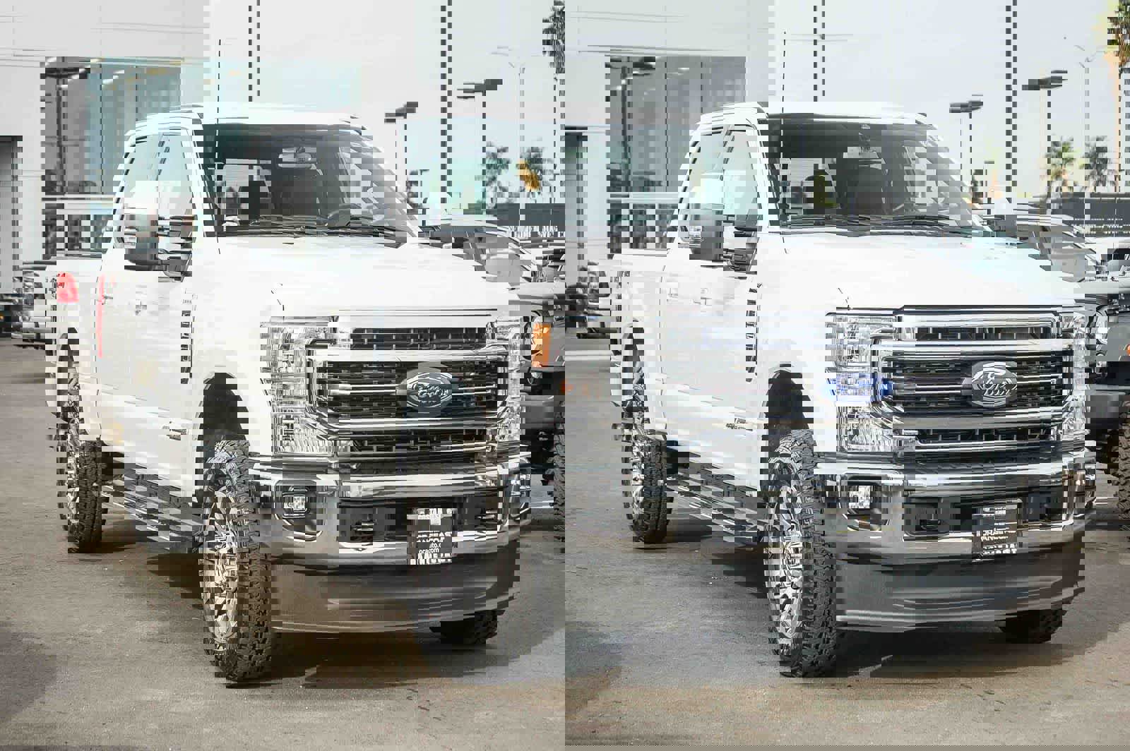 Used 2022 Ford F250 Lariat w/ Lariat Value Package image 3