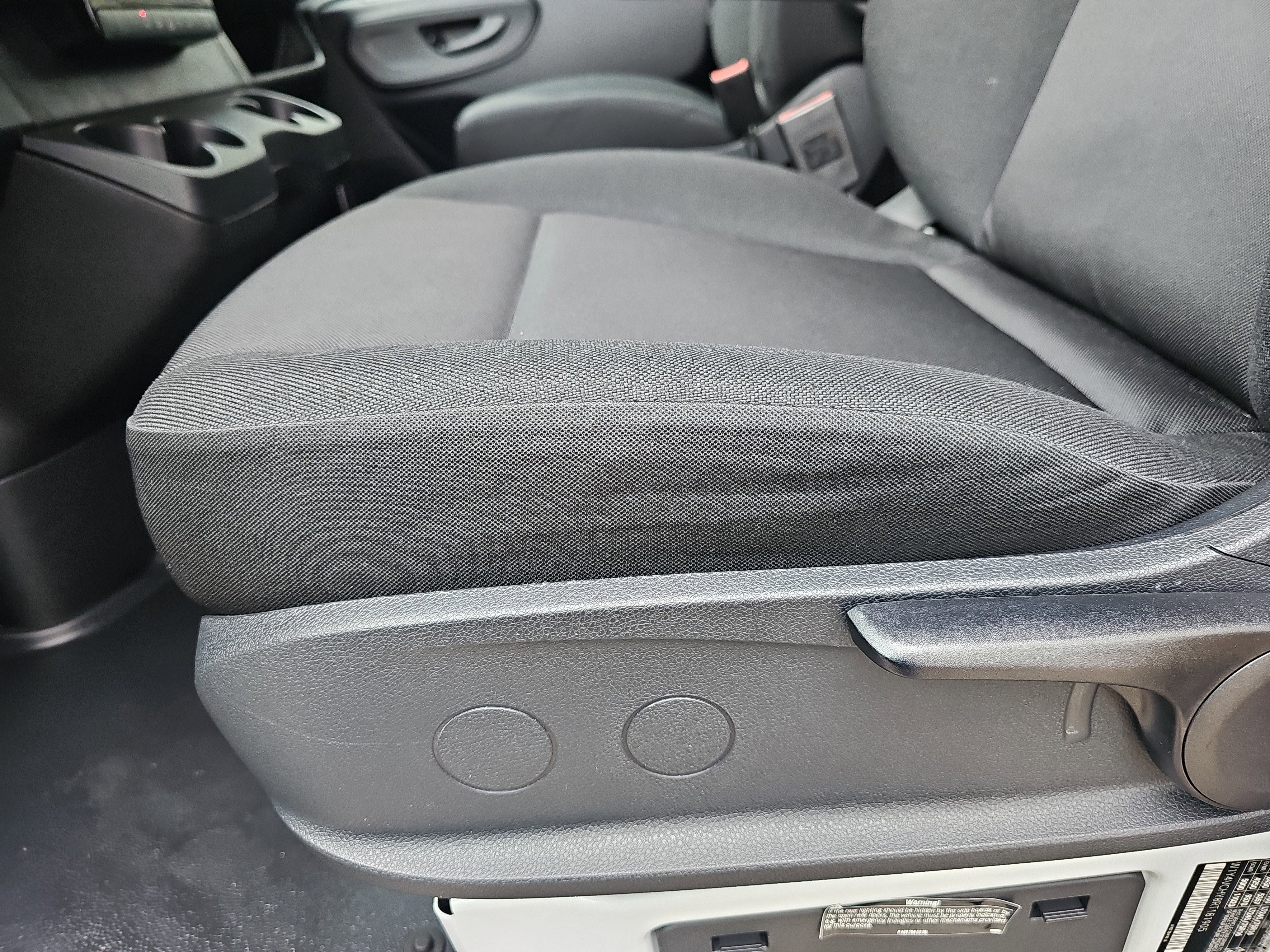 Used 2024 Mercedes-Benz eSprinter 170 Cargo image 25